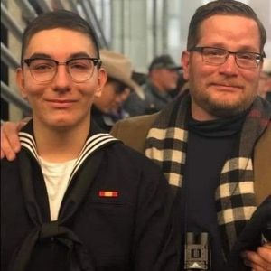 Meet your Posher, Lester